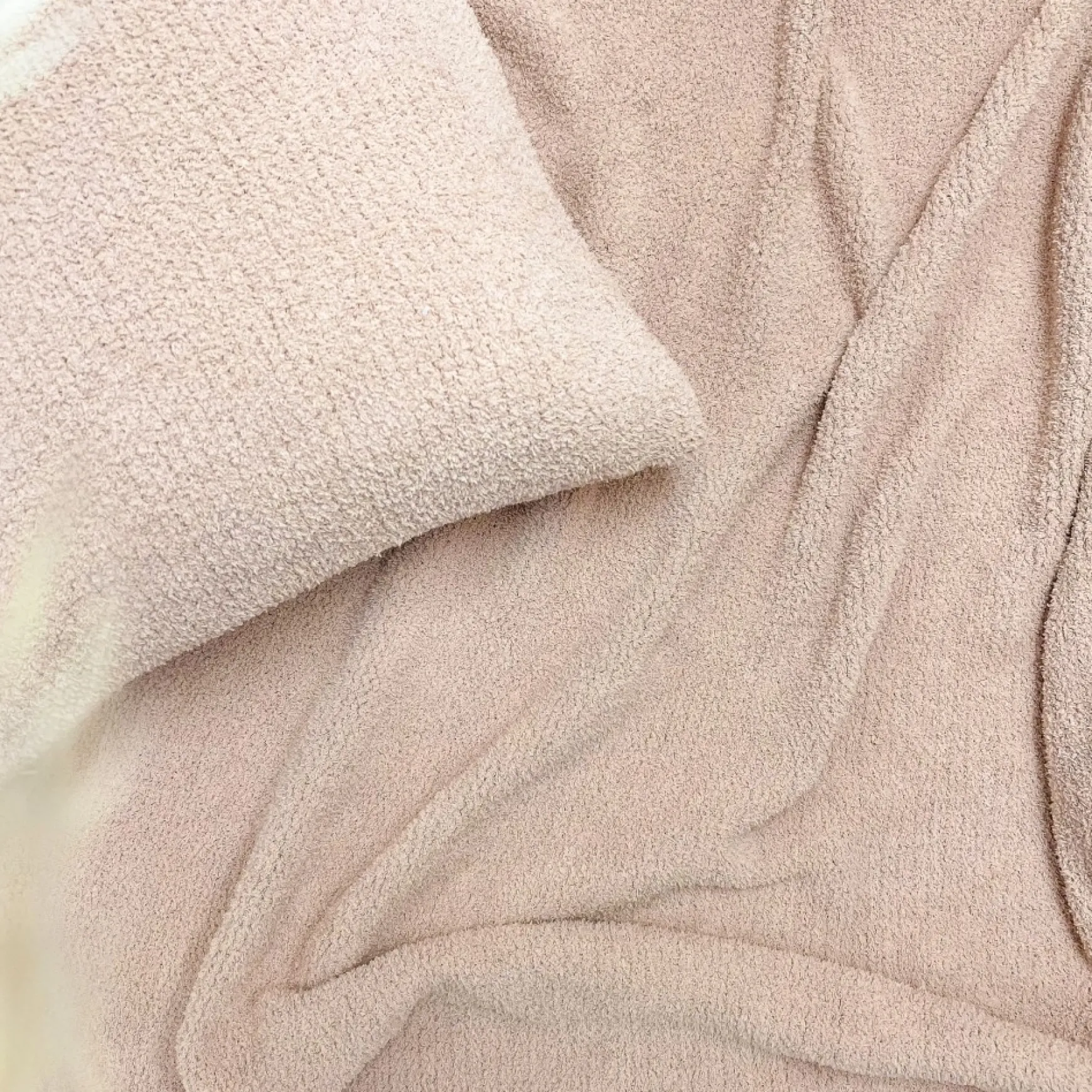 Throws*Agence K Deluxe Knitted Throw - Blush