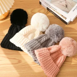 Scarves, Gloves & Hats*Pathz Knit Toque With Pompon - Black