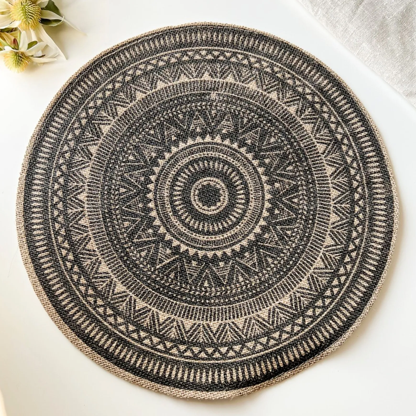 Tablecloths, Placemats & Napkins*Nostalgia Import Round Placemat - Mandala
