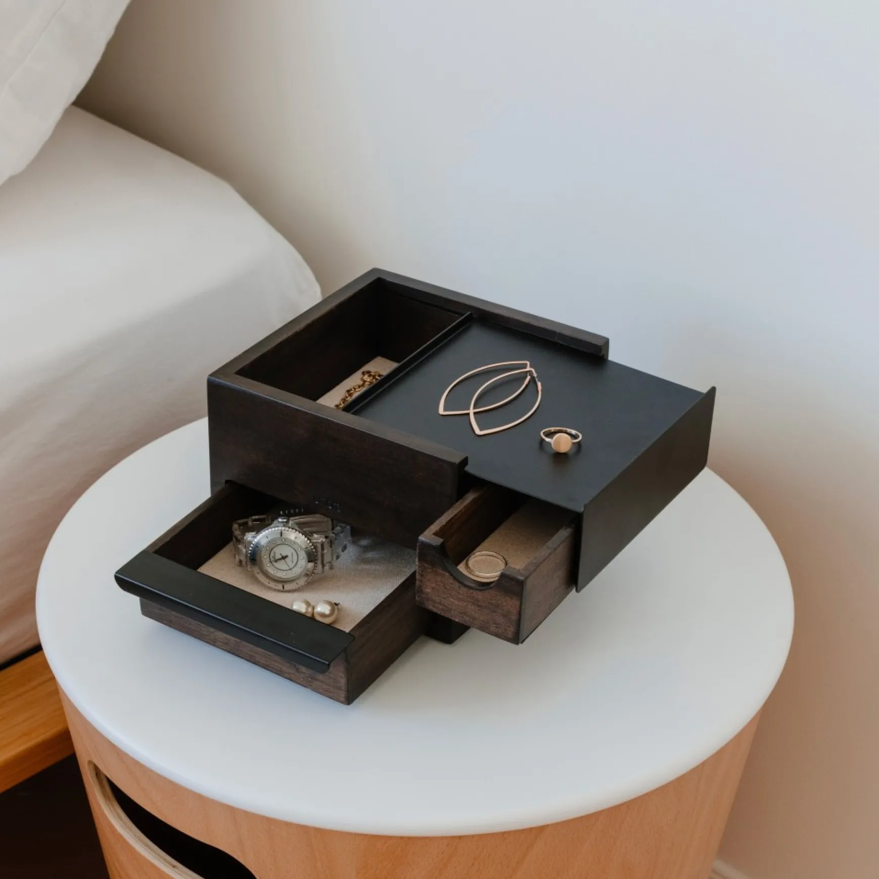Jewelry Storage*Umbra Small Jewelry Box - Stowit