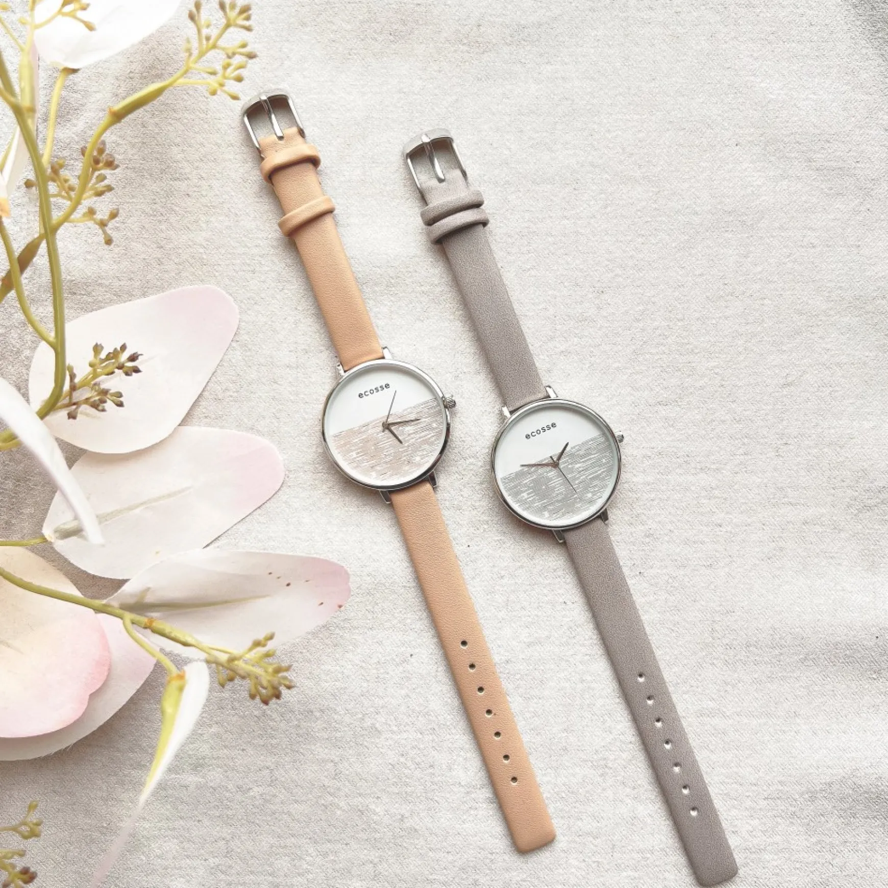 Watchs*Clock it To Ya Women's Watch - Half Moon